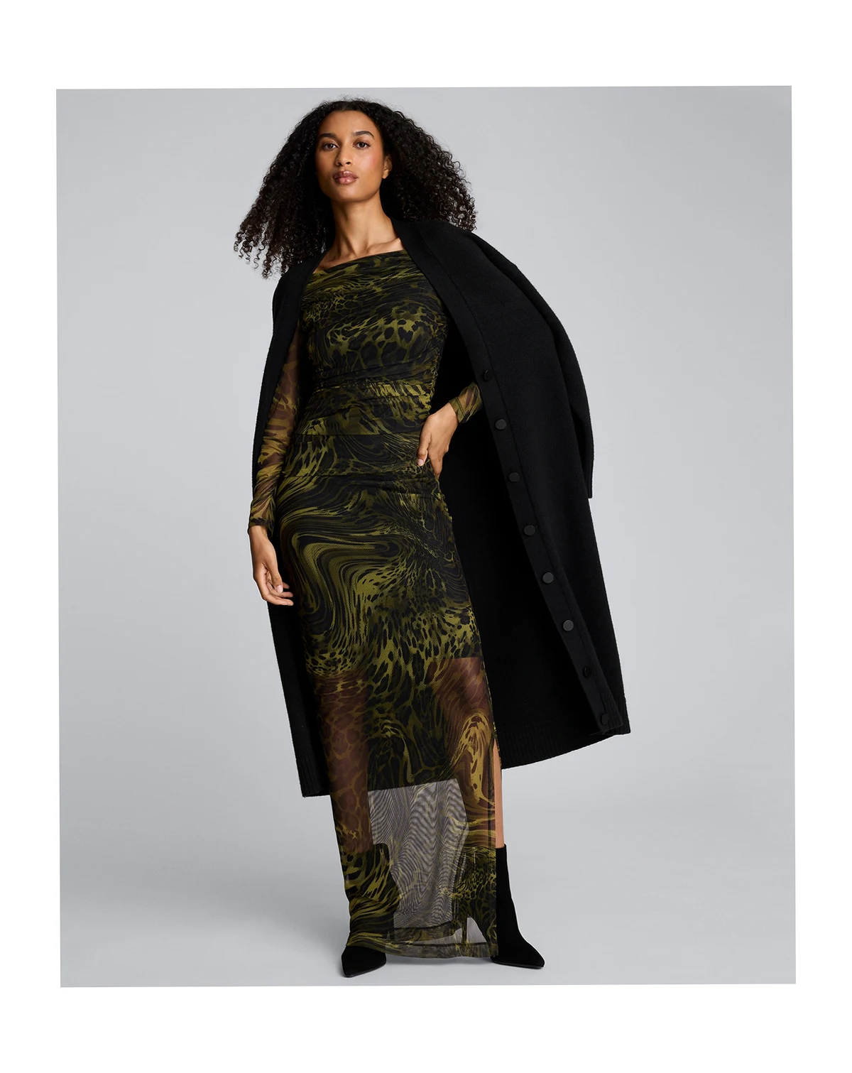 Women's Long Sleeve Ruched Printed Sheath Dress