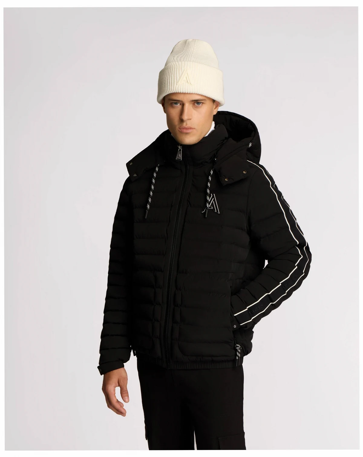 Men's Uriage Lightweight Bomber Puffer with Removable Hood