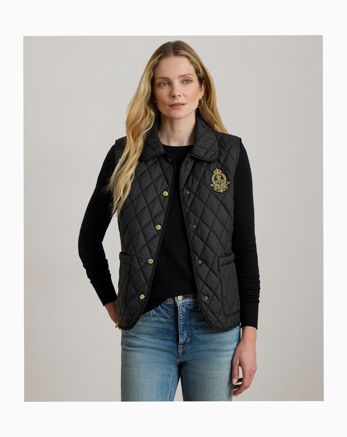 Women's Crest Patch Diamond Quilted Vest