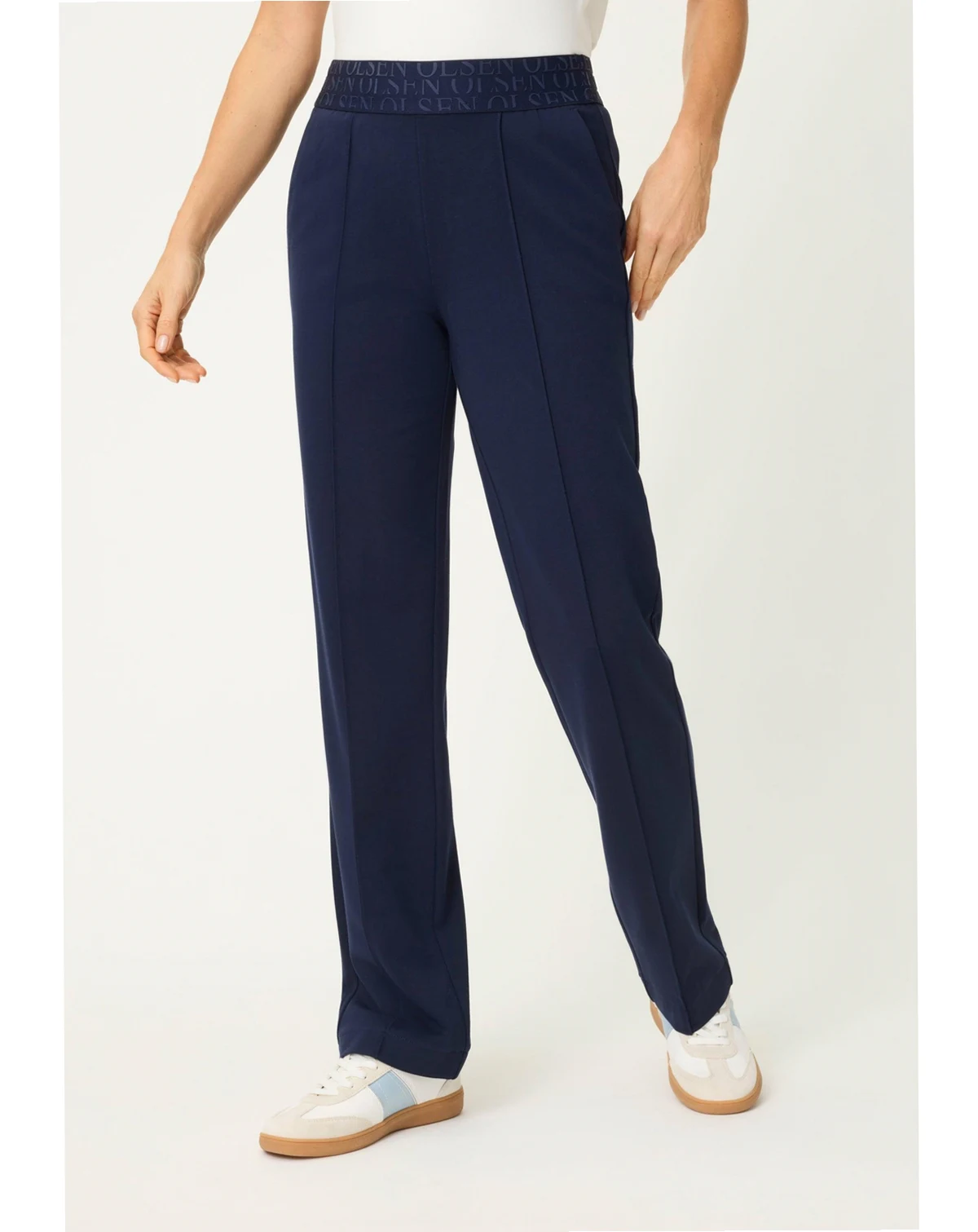 Women's Pull-On Knit Pant