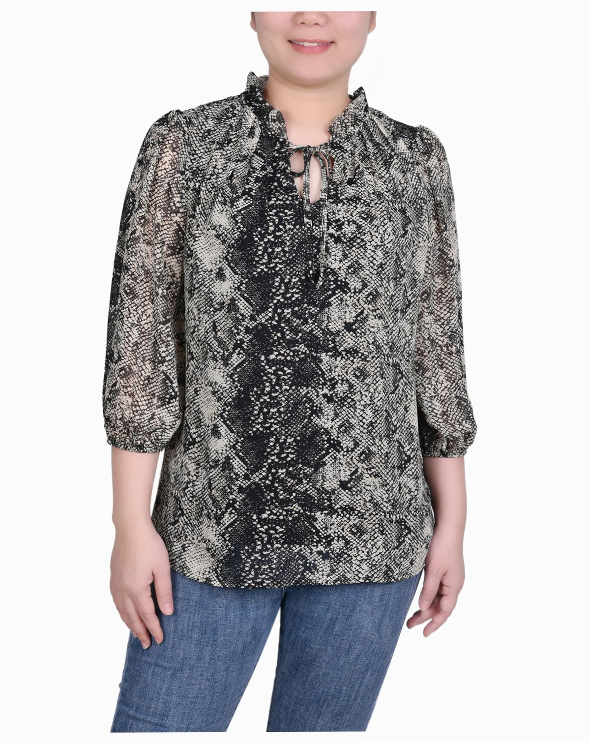 Petite 3/4 Sleeve Chiffon Blouse