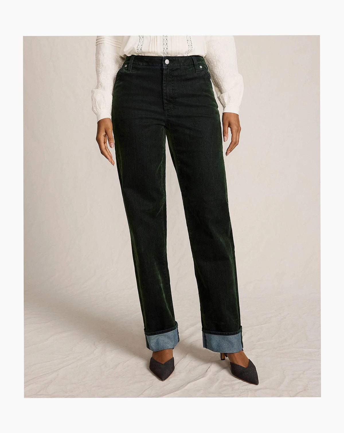 Petite Flocked Denim Mid Rise Relaxed Straight Leg Cuff Jeans