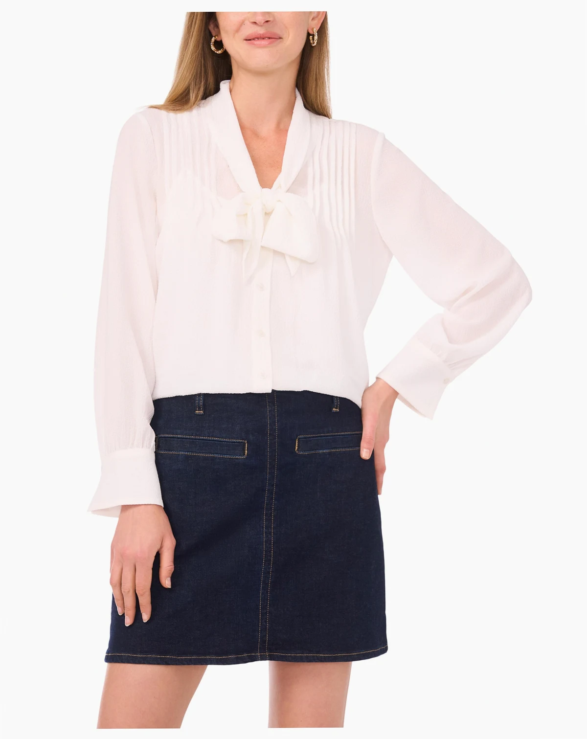 Women's Front Tie And Pintuck Long-Sleeve Top