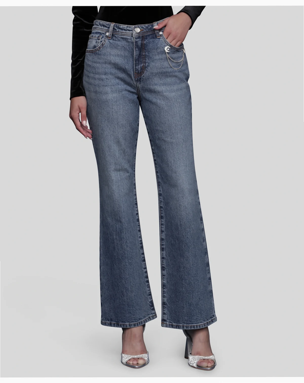 Women's Mid Rise Bootcut Jeans