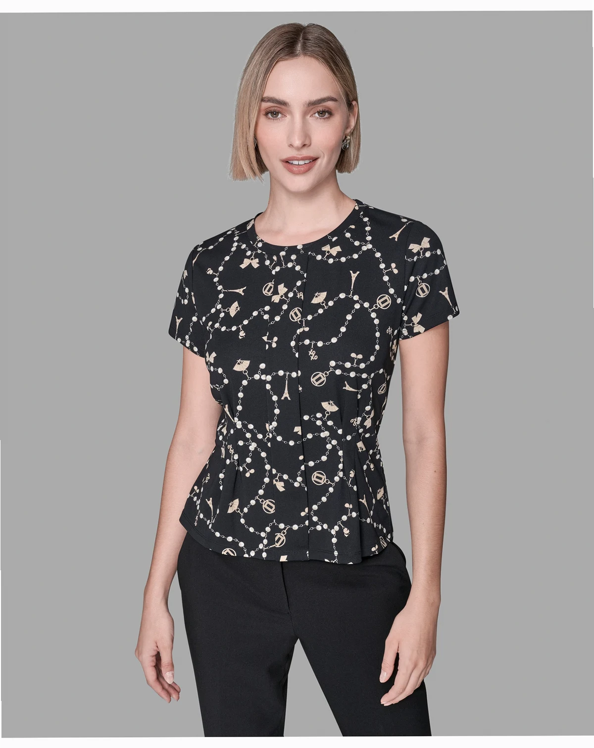 Women's Crewneck Pull-On Fitted Top