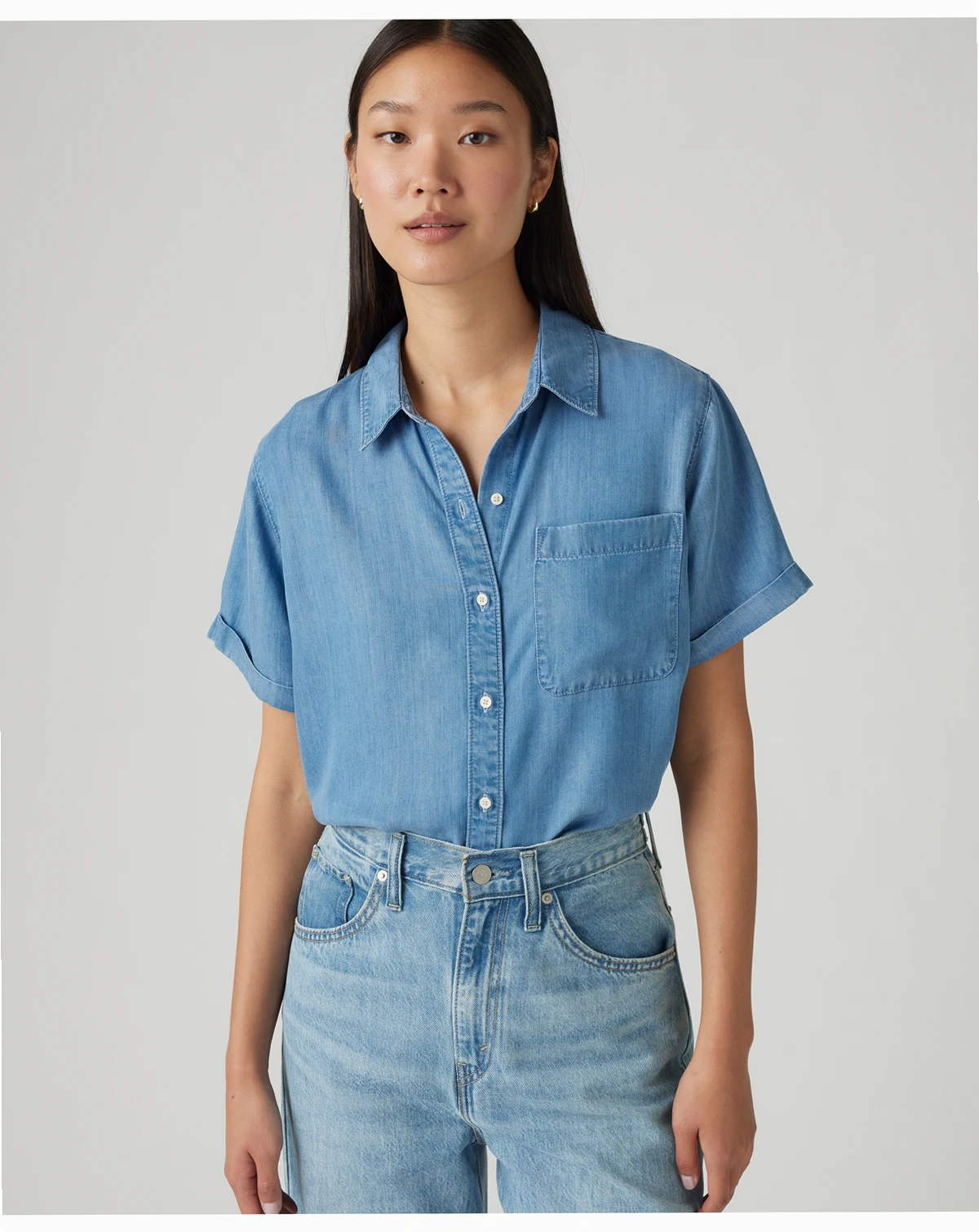 Women's Oakley Short-Sleeve Button Down Shirt