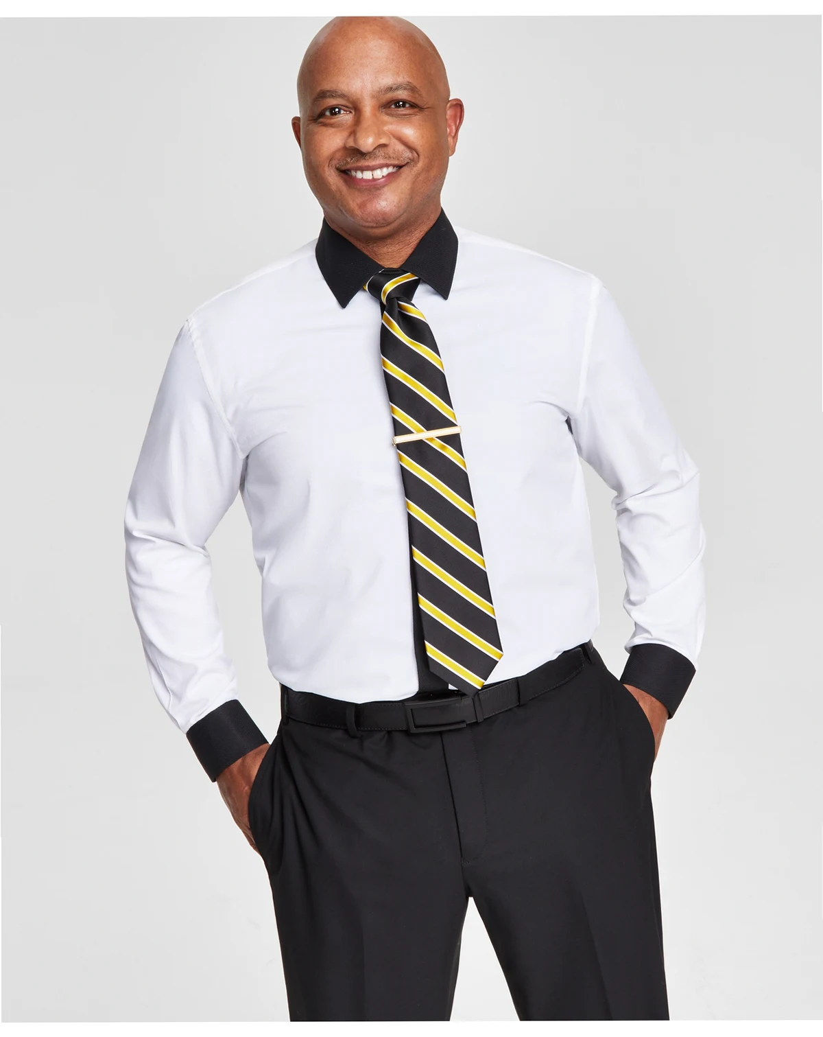 Men's Slim-Fit Black Trim Solid Dress Shirt