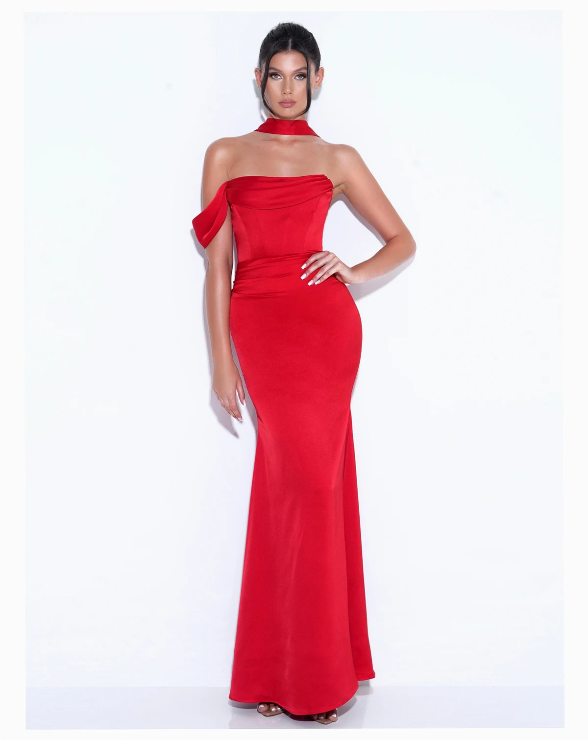 Women Ivona Red Halter Neck Double Duchess Satin Gown