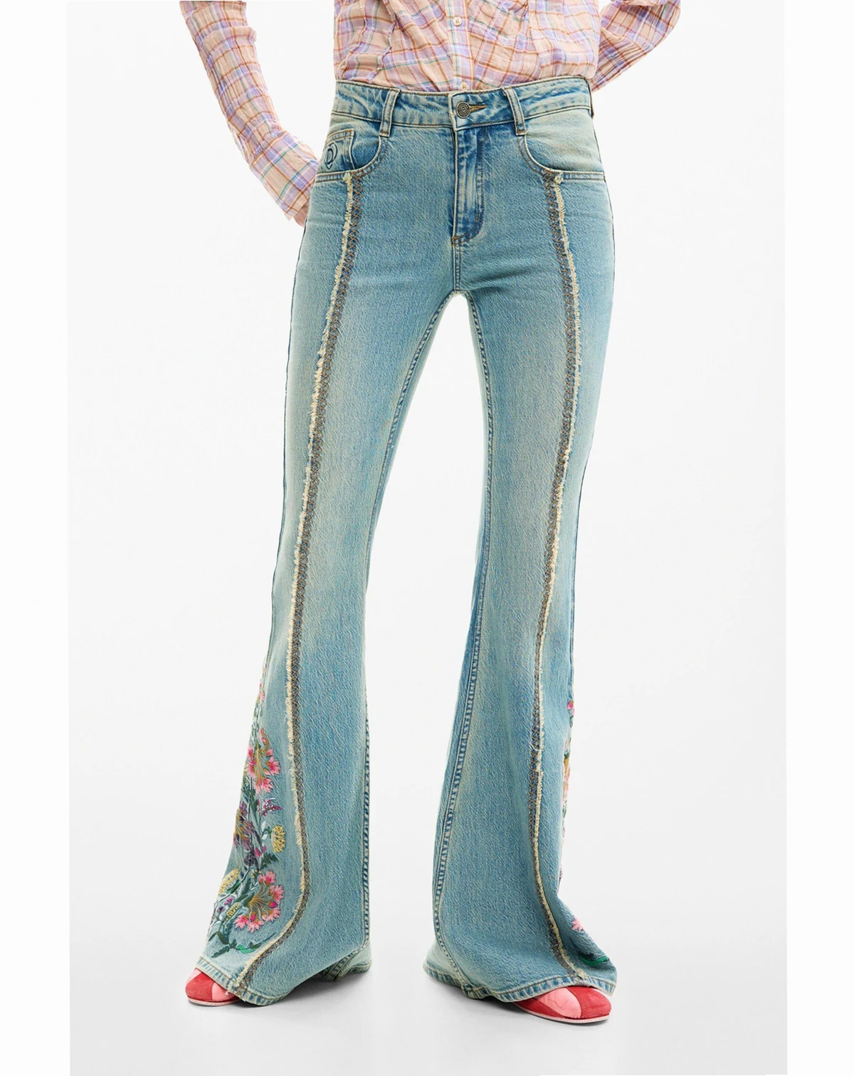 Women's Jeans Trousers With Flower Topstitching