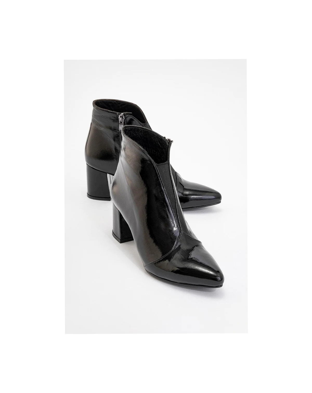 Women's  Finda Leather Block Heel Boot