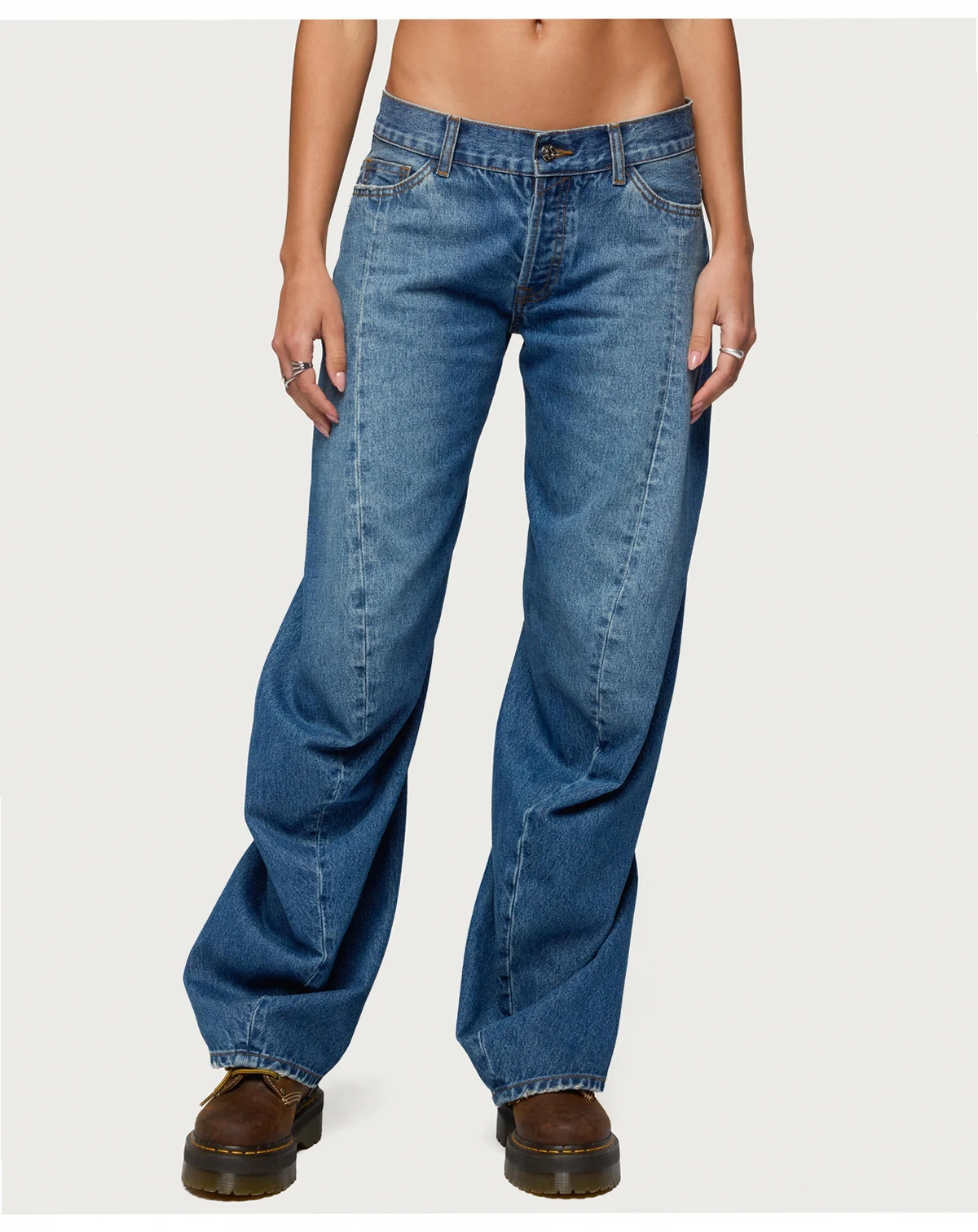 Women's Maiah Low Rise Barrel Jeans