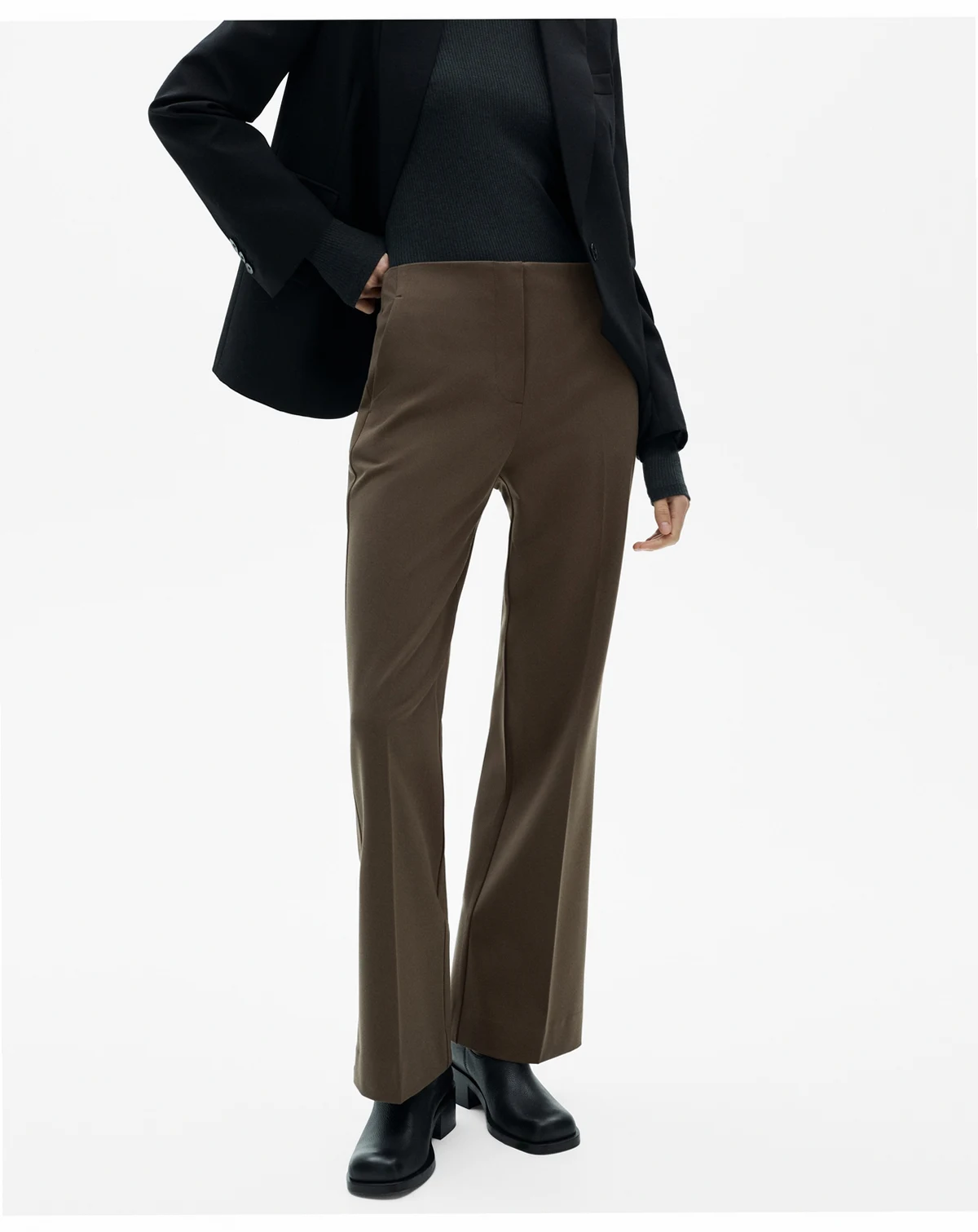 Women's Mid-Rise Flared Pants