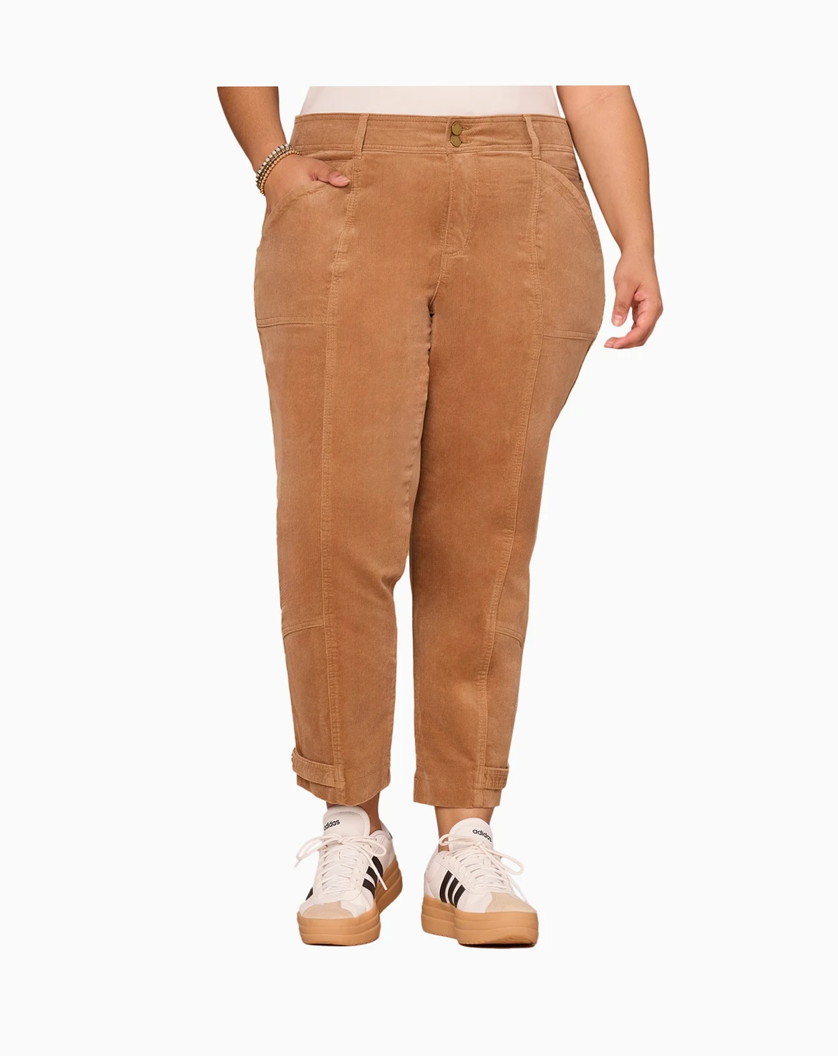 Plus Size High-Rise Tapered Jeans