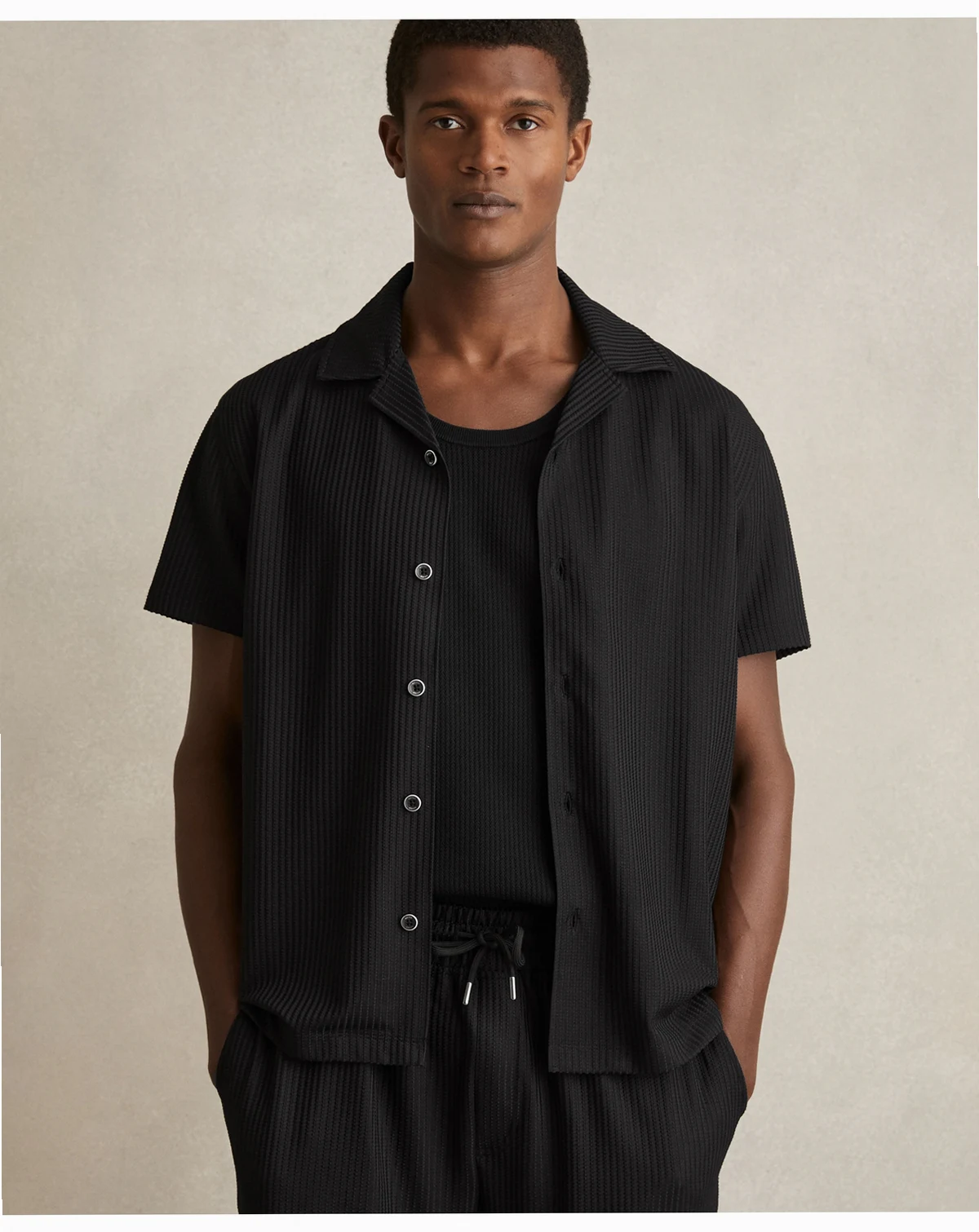 Men's Textured-Knit Cuban-Collar Shirt