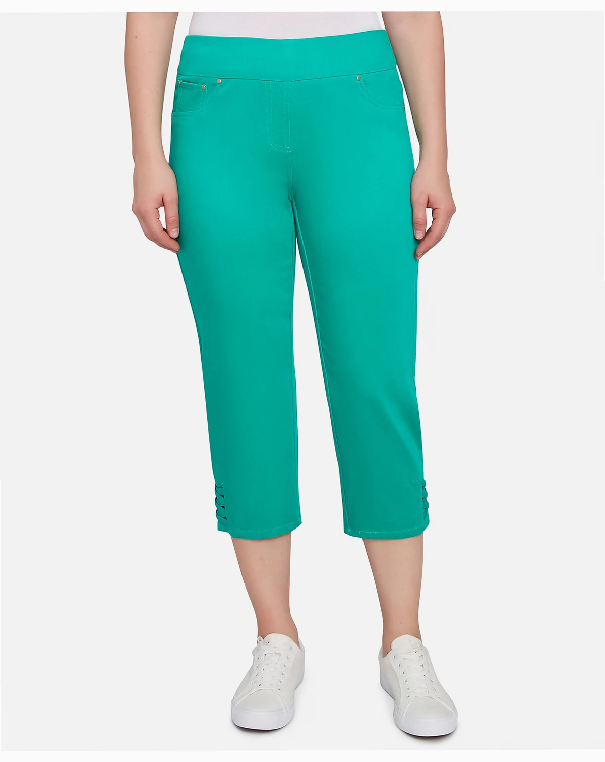 Petite Ladder Hem Soft Denim Capri Jeans