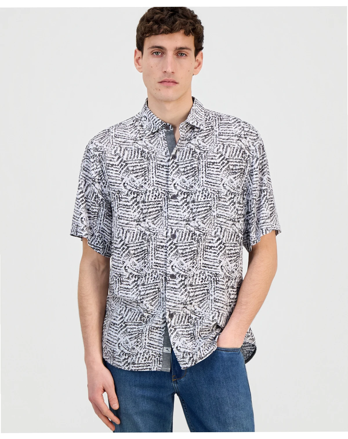 Men's Veracruz Sands Island Echo Short-Sleeve Shirt