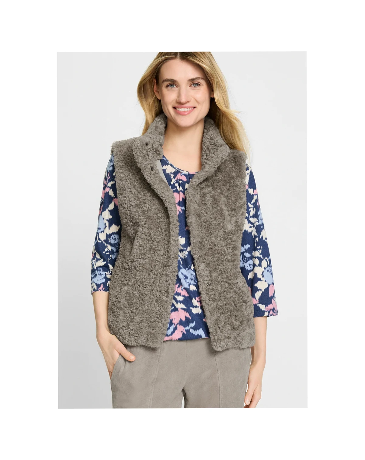 Women's Outdoor Teddy Vest