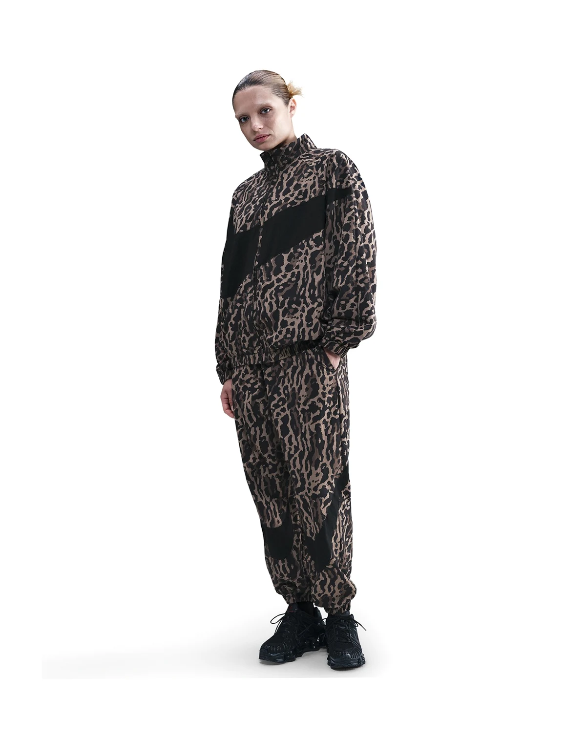 Women's Printed Mid Rise Jogger Pants