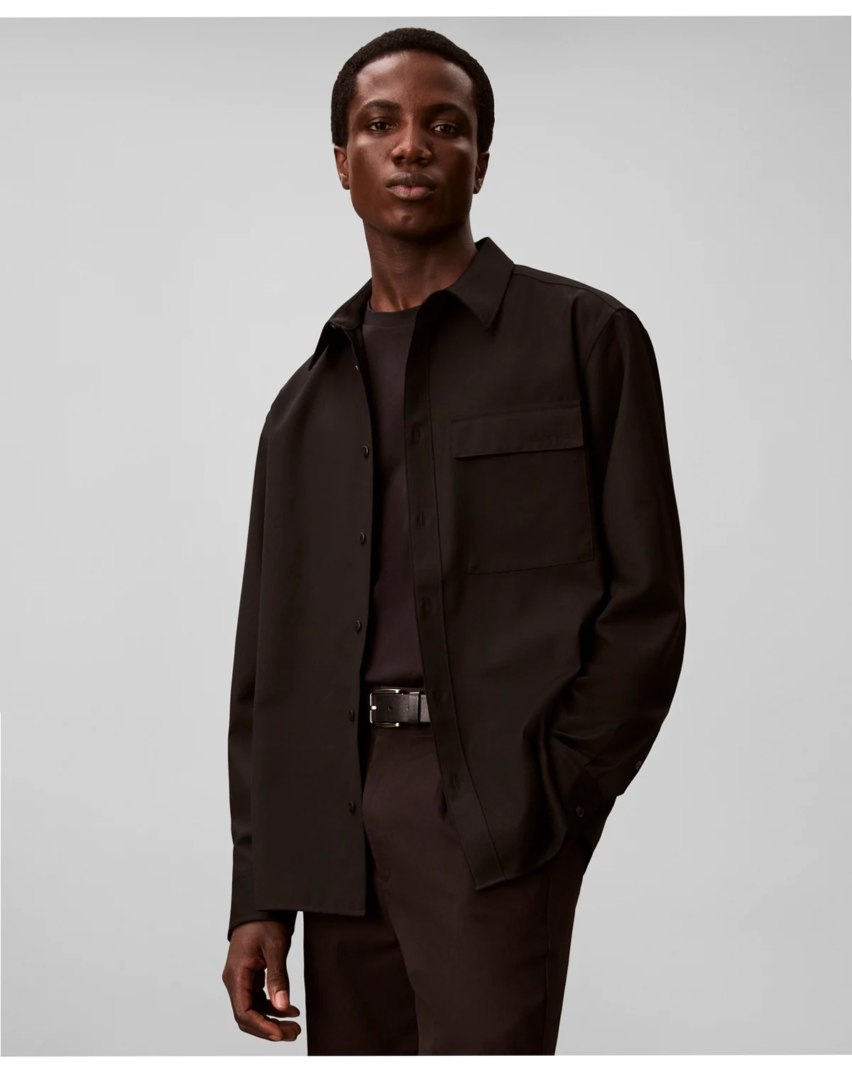 Men's Travel Twill Regular-Fit Shirt