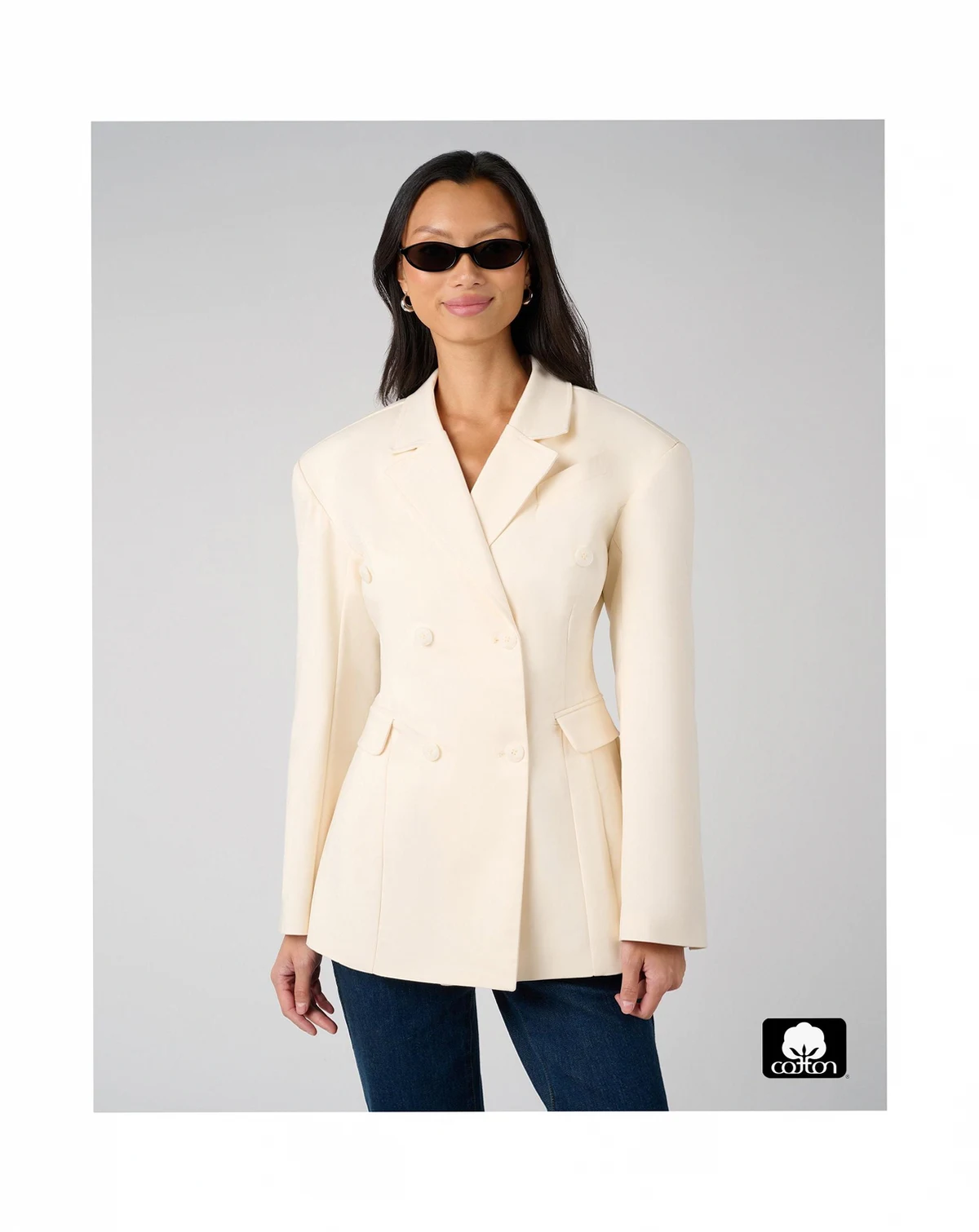 Women's Double Breasted Cinched Waist Blazer.