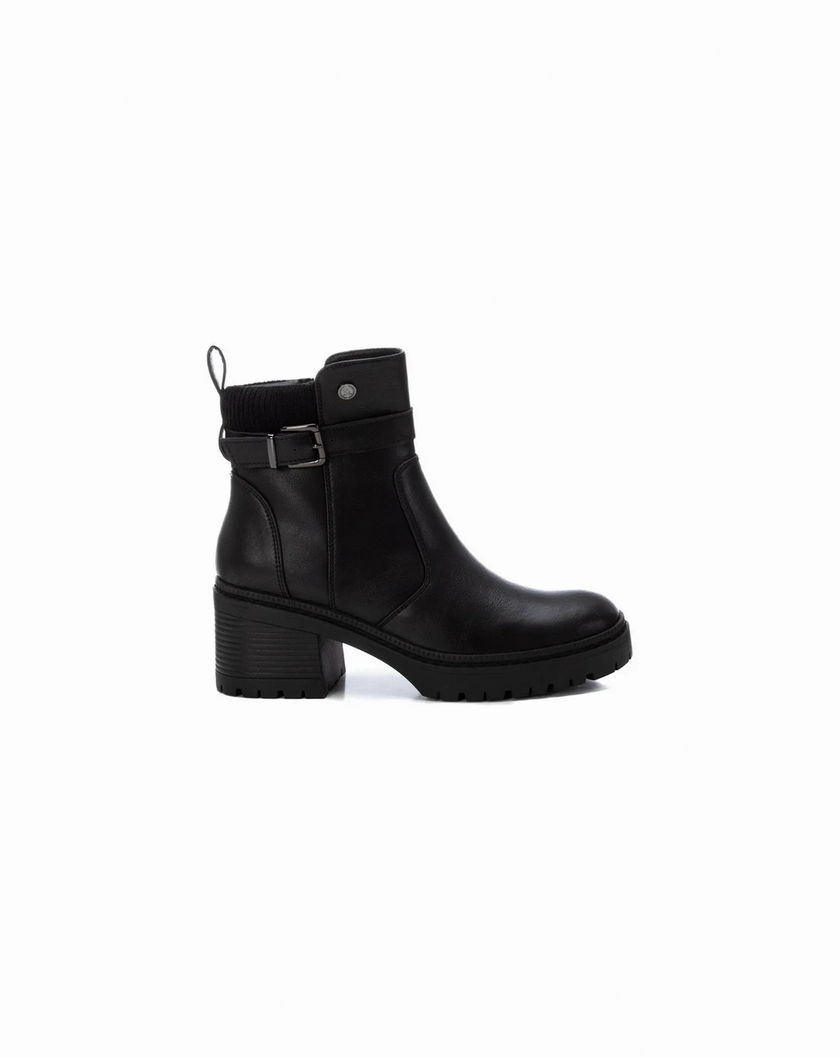 Women's Casual Booties By XTI