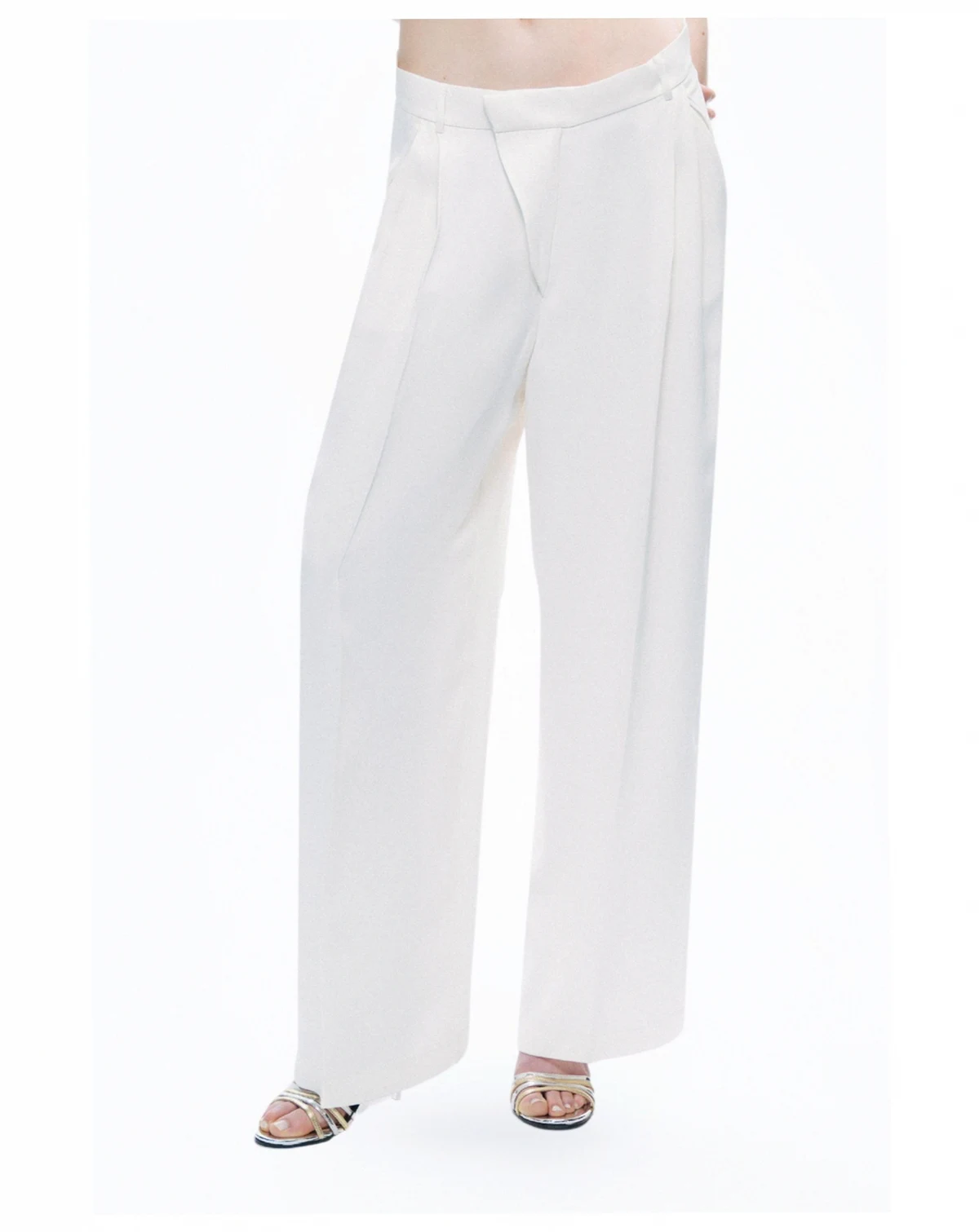 Women's Low-Rise Asymmetric Placket Detail Pants