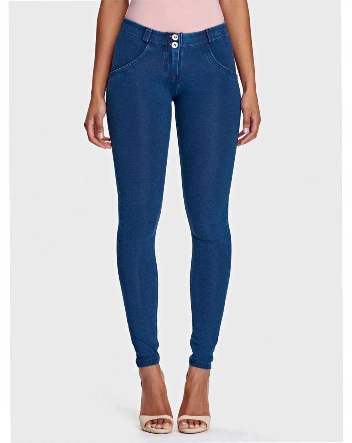 Women's Mid-Rise Sculpting Denim Skinny Jeans