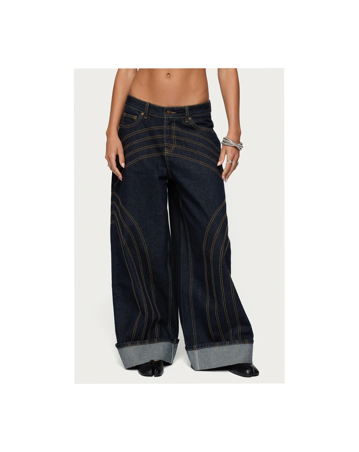 Women's Cuffed Low Rise Baggy Jeans