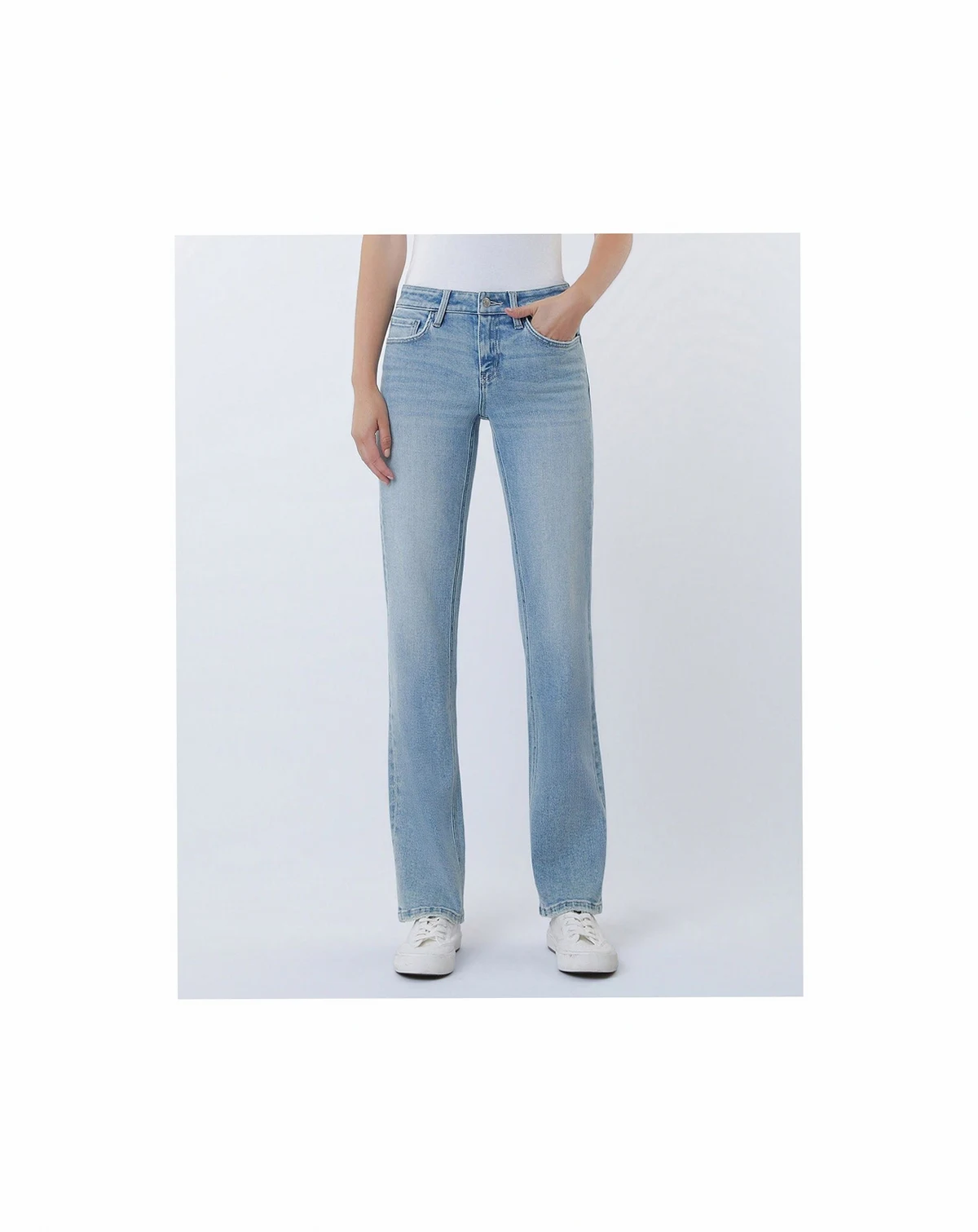 Women's Low Rise Straight Jeans With Tint