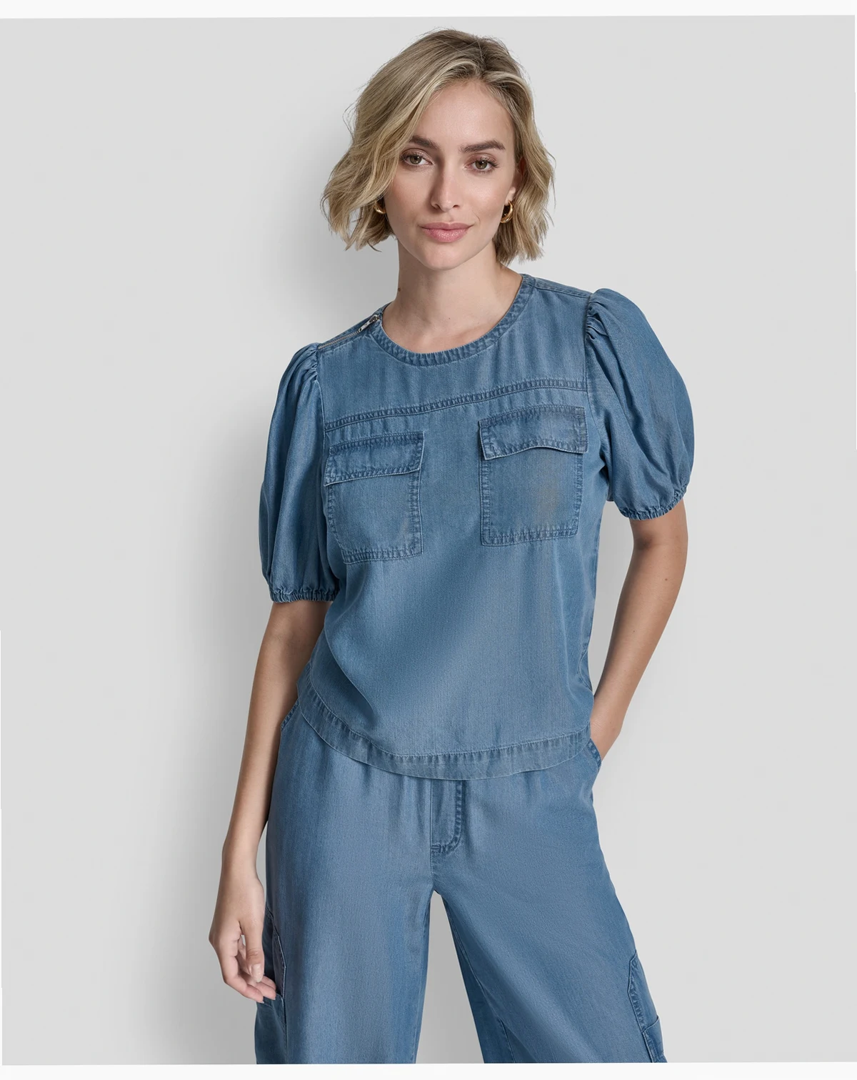 Women's Short-Sleeve Zip-Shoulder Top