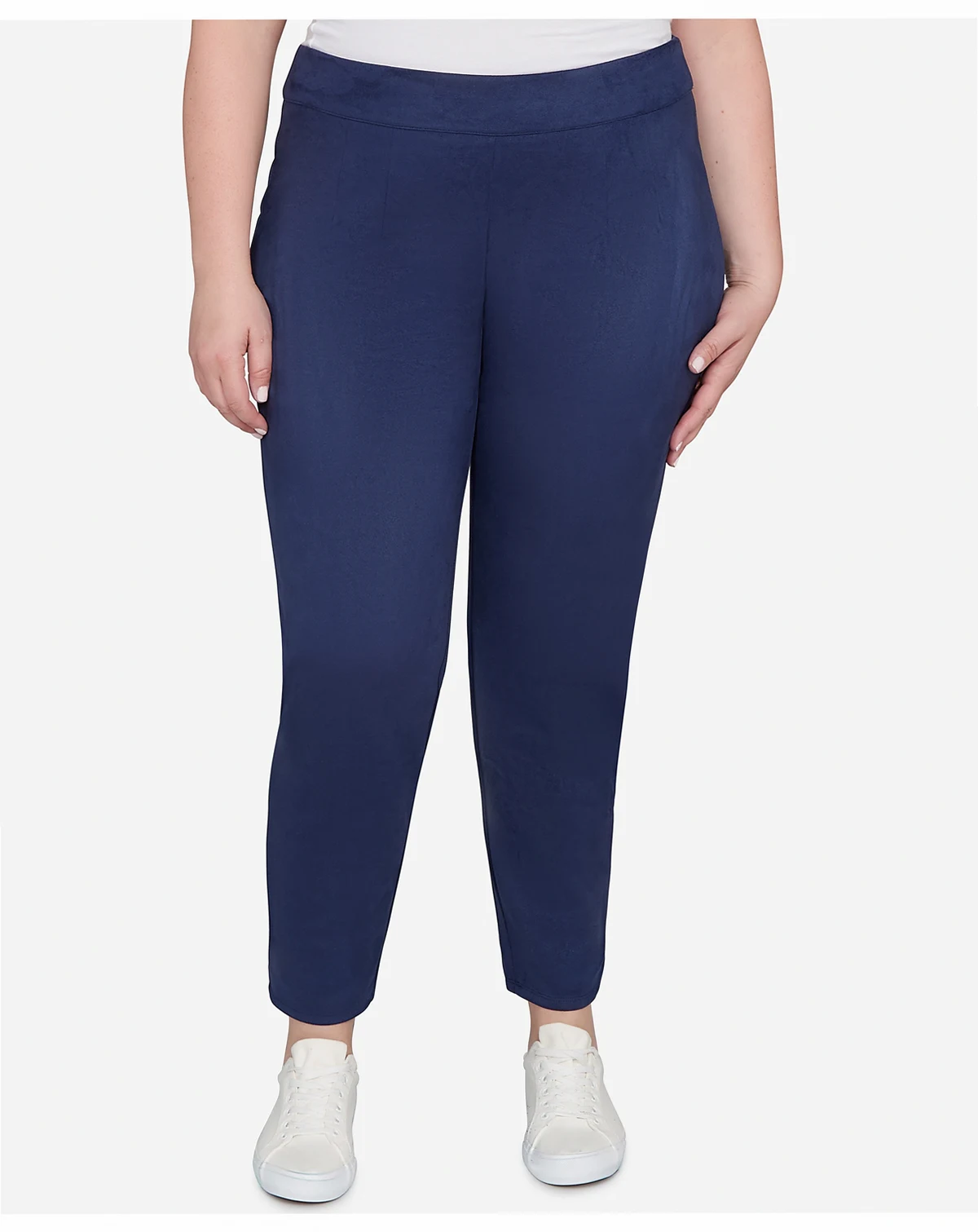 Plus Size Solid Faux Suede Pants