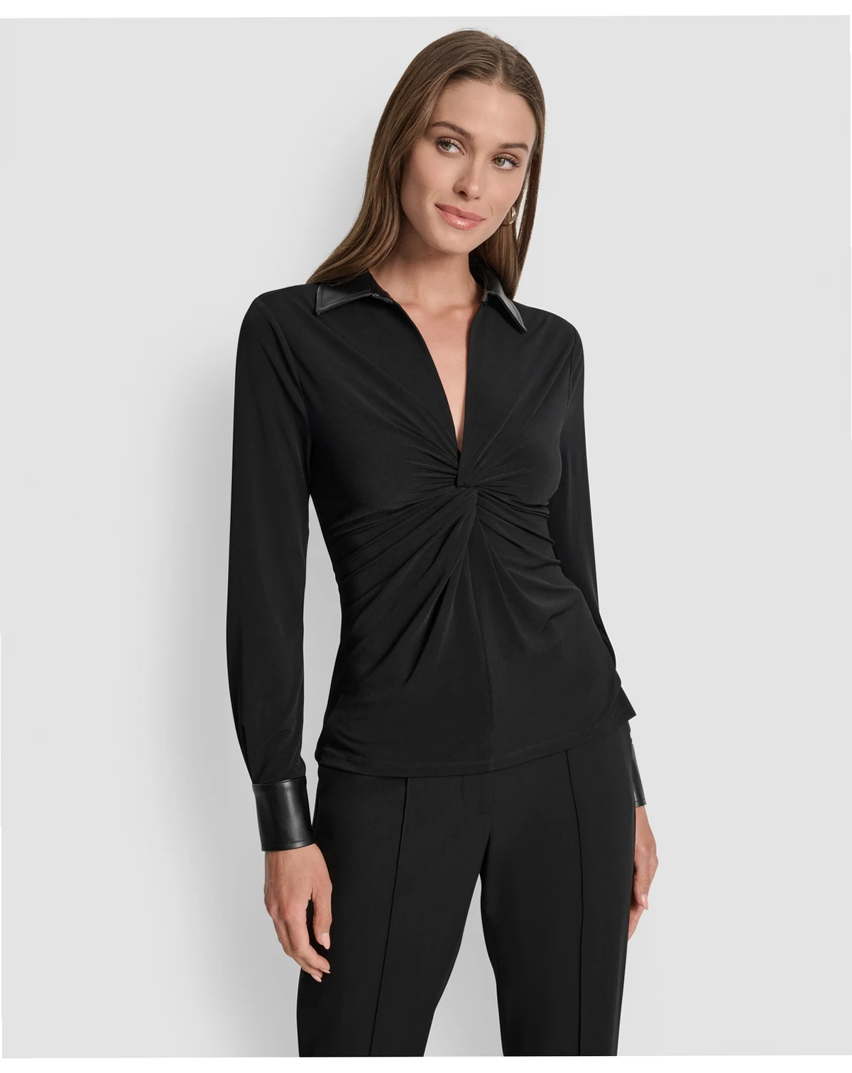 Women's Twist-Front Contrast-Trim Pull-On Top