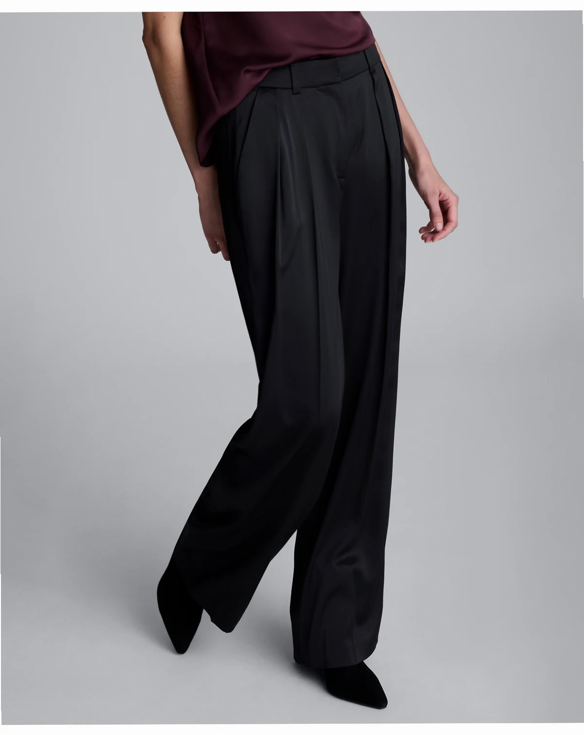Women's Double Pleat Satin Wide Leg Pants