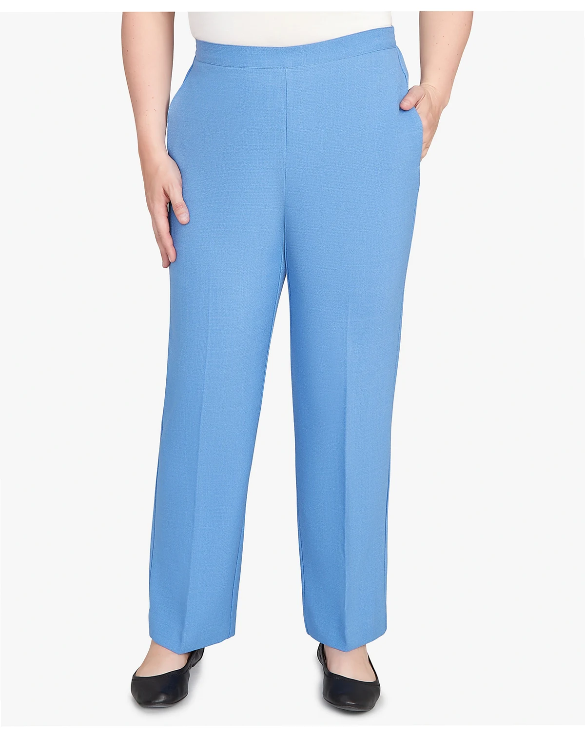 Petite Textured Pull On Medium Length Pants