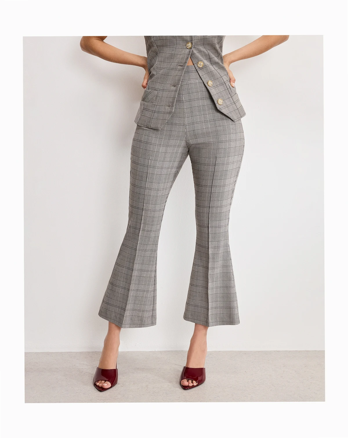 Women's Plaid Pull On Kick Flare Pants, Regular & Plus Size