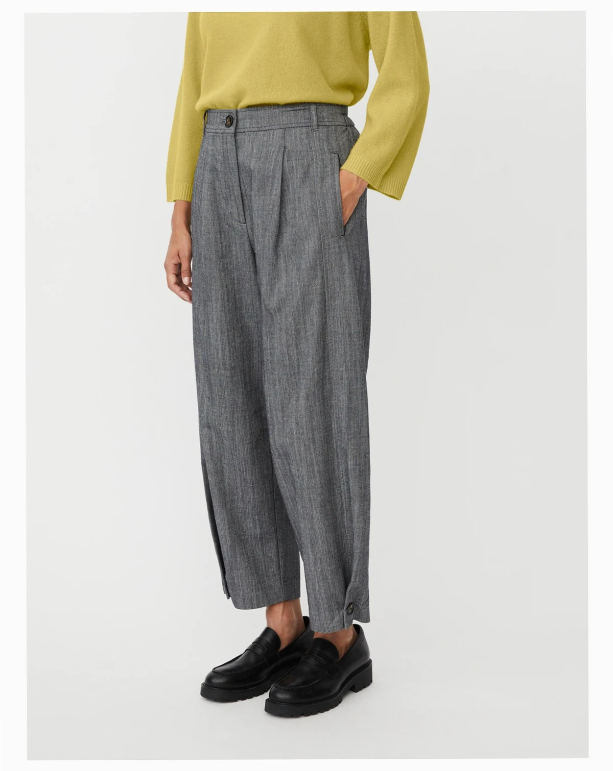 Women's Punna Cropped Button Fastening Pants