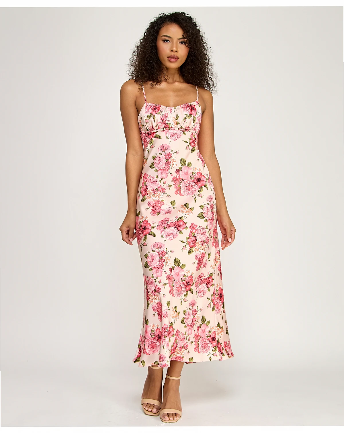 Juniors Spaghetti Strap Scoop Neck Floral Print Midi Dress with Ruched Bodice
