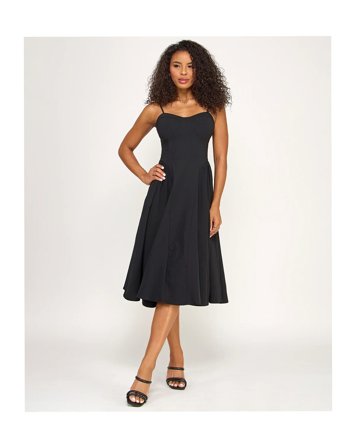 Juniors' Sweetheart-Neck Bow-Back Dress