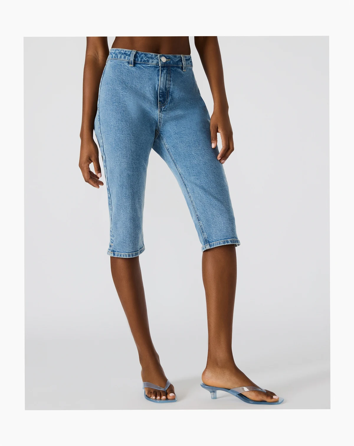 Women's Knee-Length Denim Capri Pants