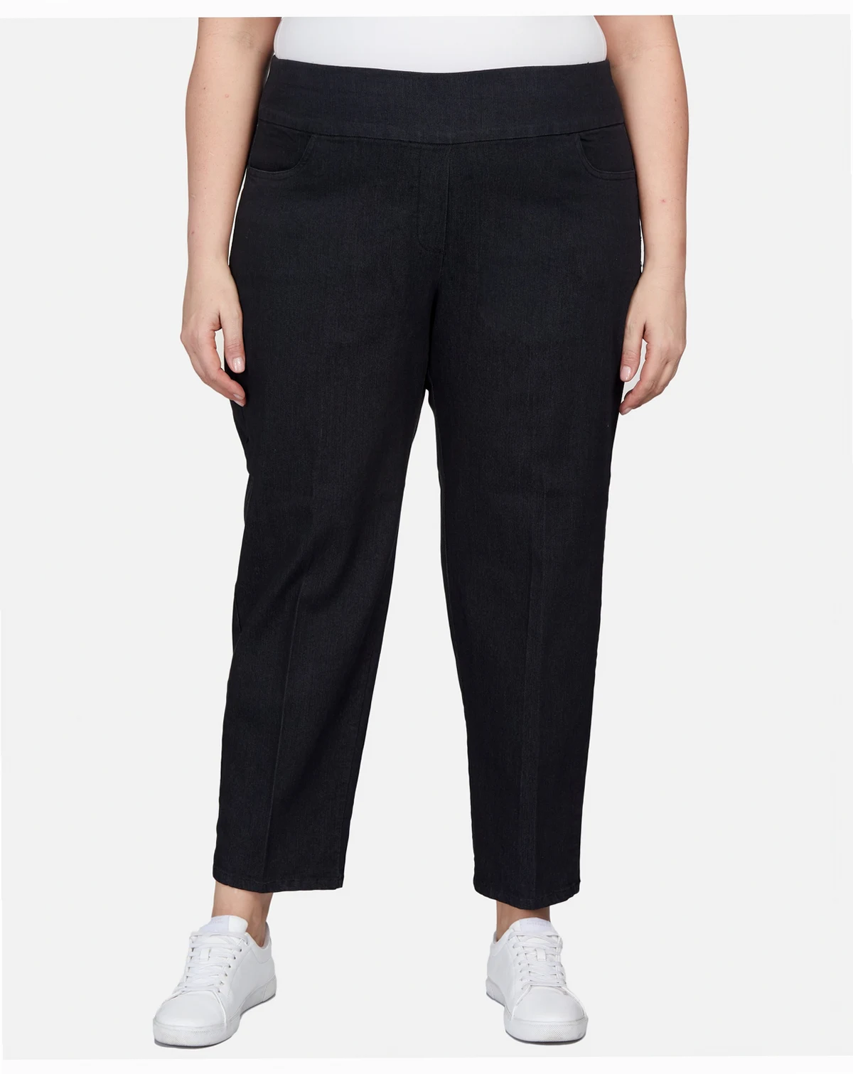 Plus Size  Women's Super Stretch Mid- Rise Short Length Pant