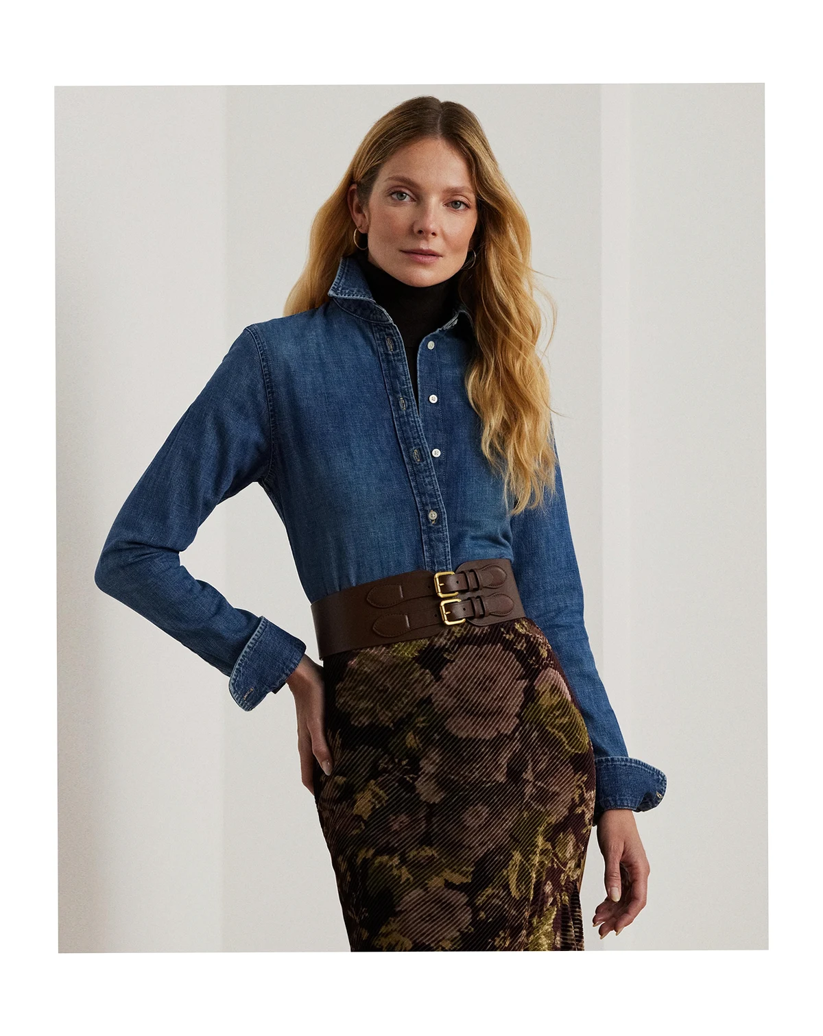 Women's Straight-Fit Denim Shirt