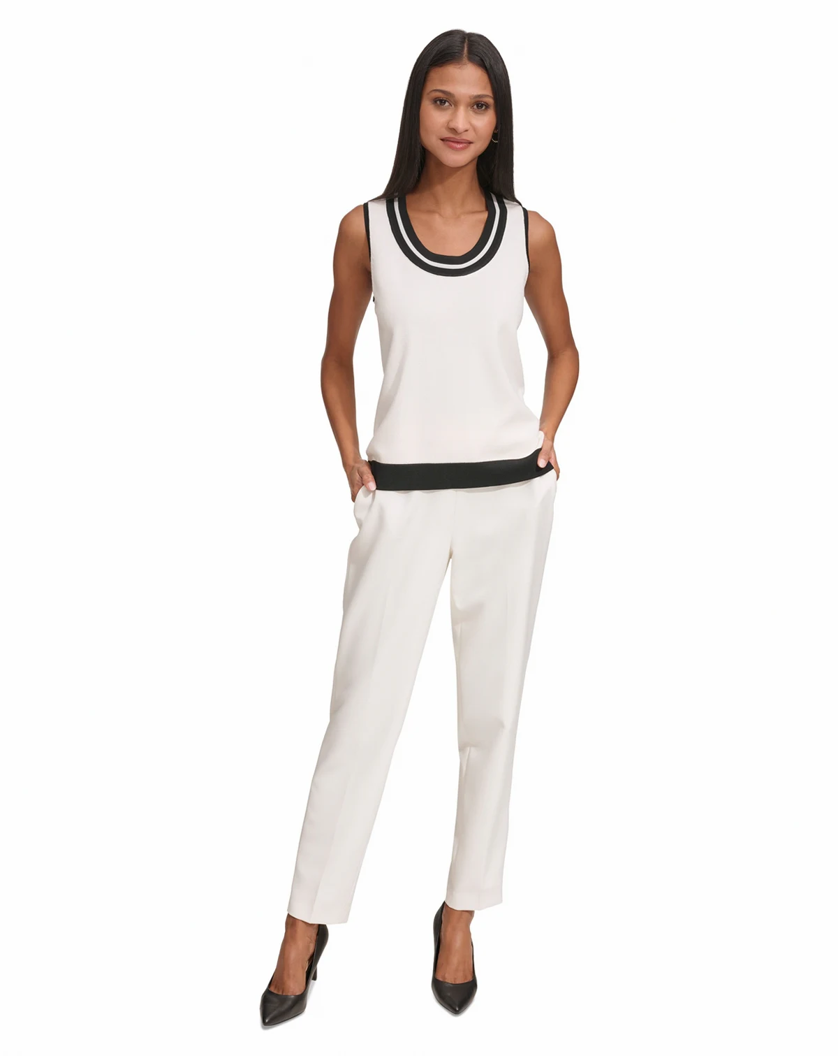 Women's Scoop-Neck Sleeveless Knit Top with Contrast Trim