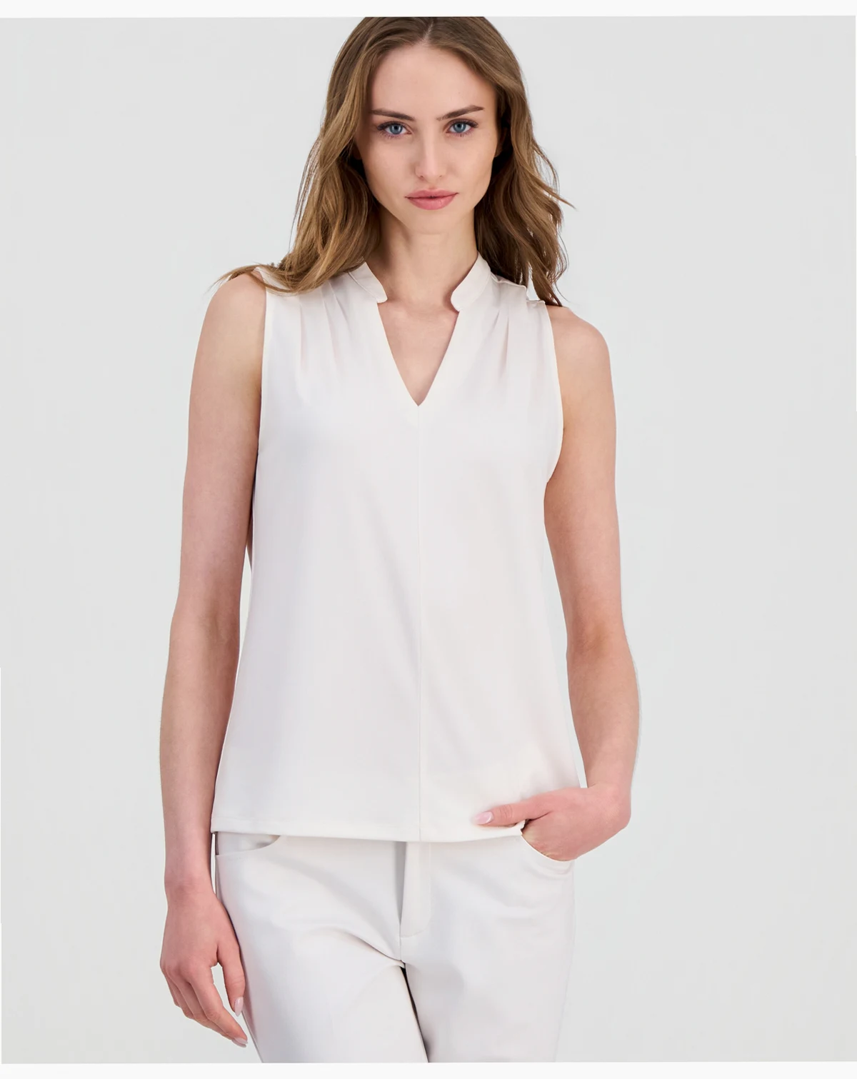 Women's V-Neck Collared Sleeveless Top