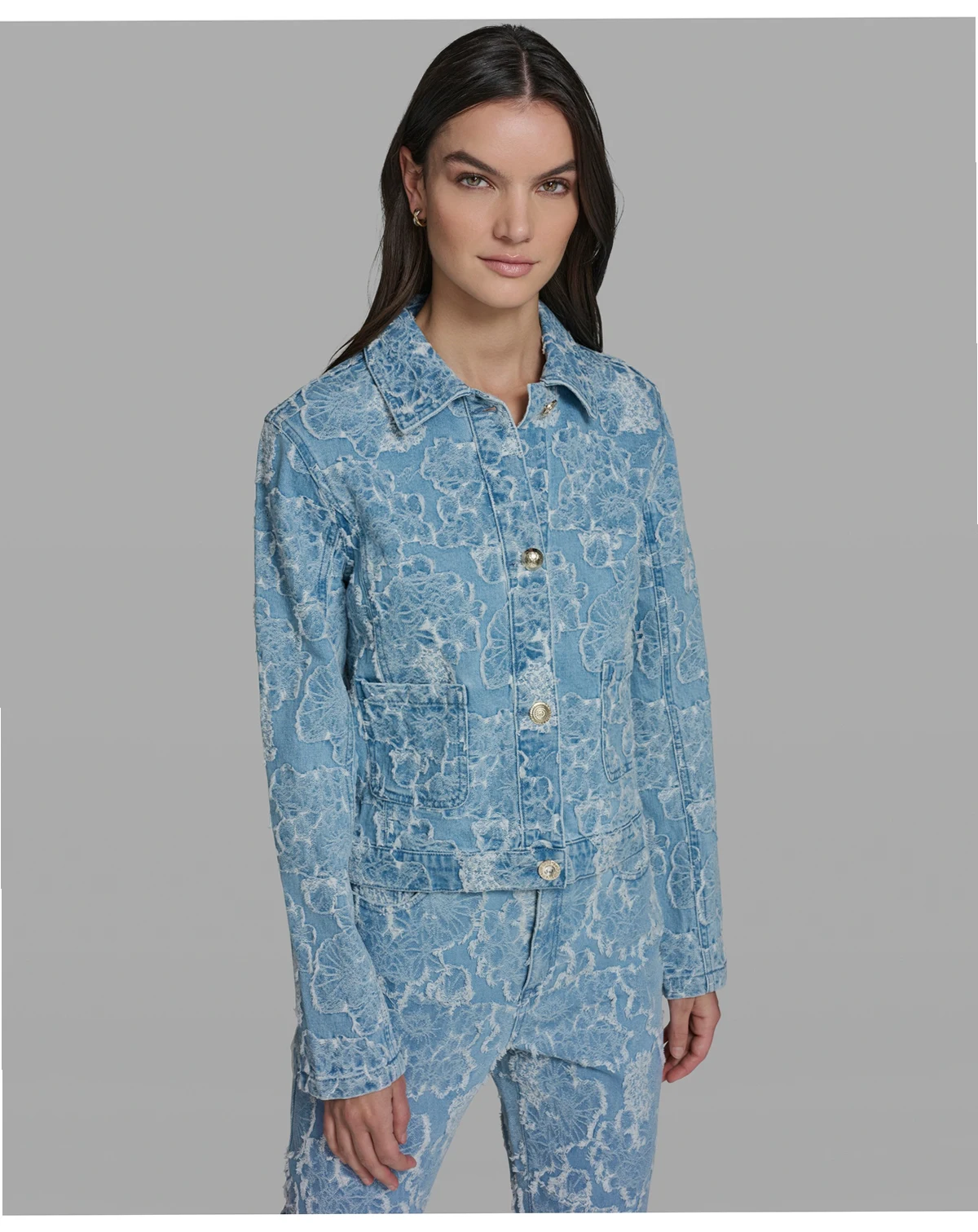 Women's Collared Long-Sleeve Floral Print Denim Jacket