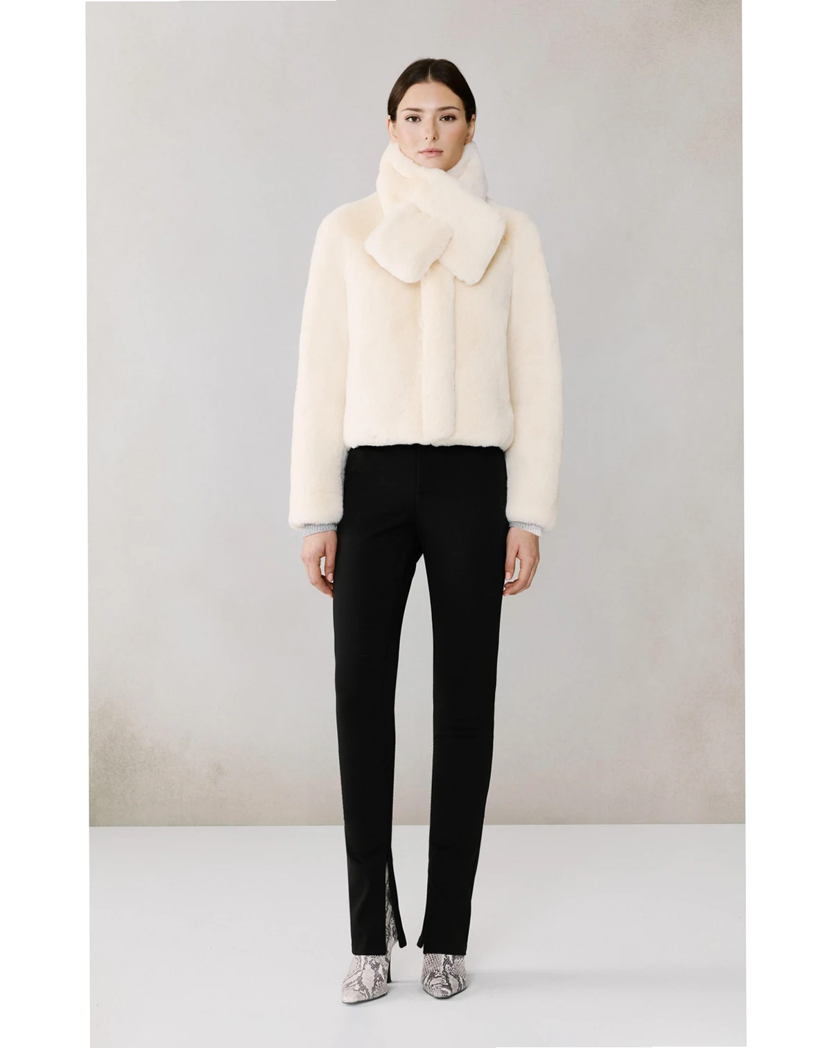 Women's Kendell Boxy Jacket With Scarf