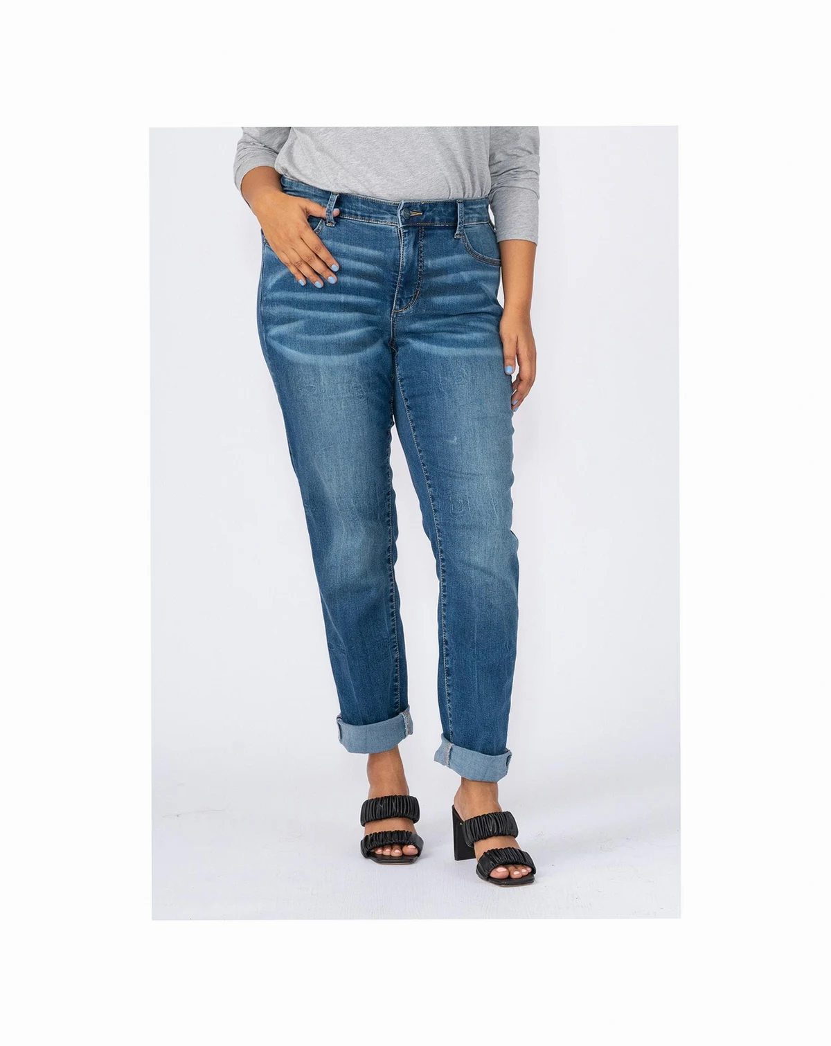 Women's High Rise Boyfriend Jeans