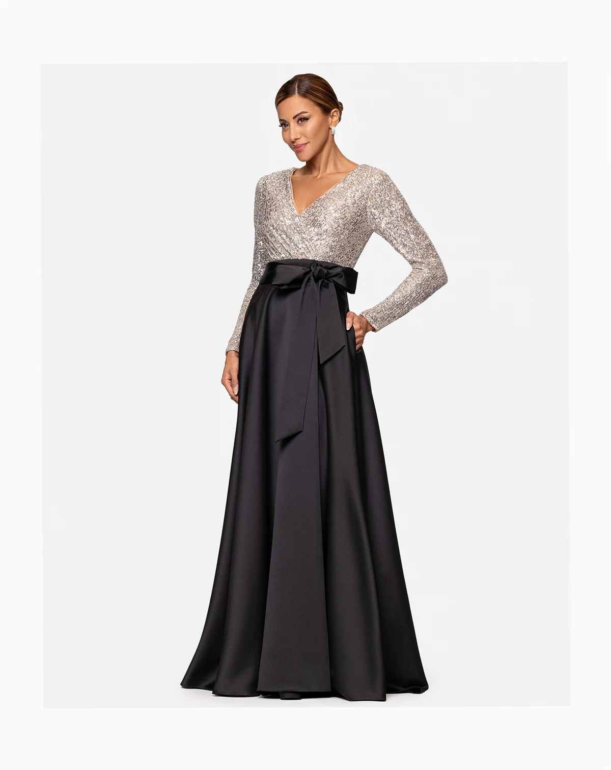 Women's Sequinned Long Sleeve Ballgown Dress