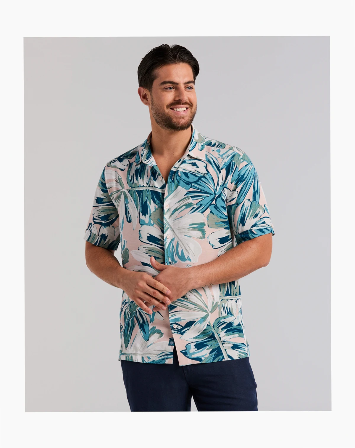 Men's Oversized Leaf Print Short-Sleeve Button-Down Shirt