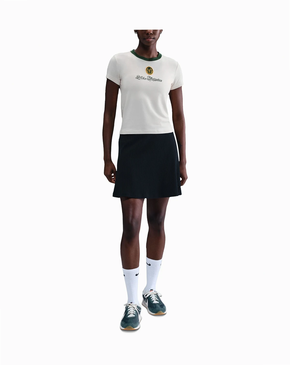 Sportswear Women's Chill Knit Slim Cropped T-Shirt