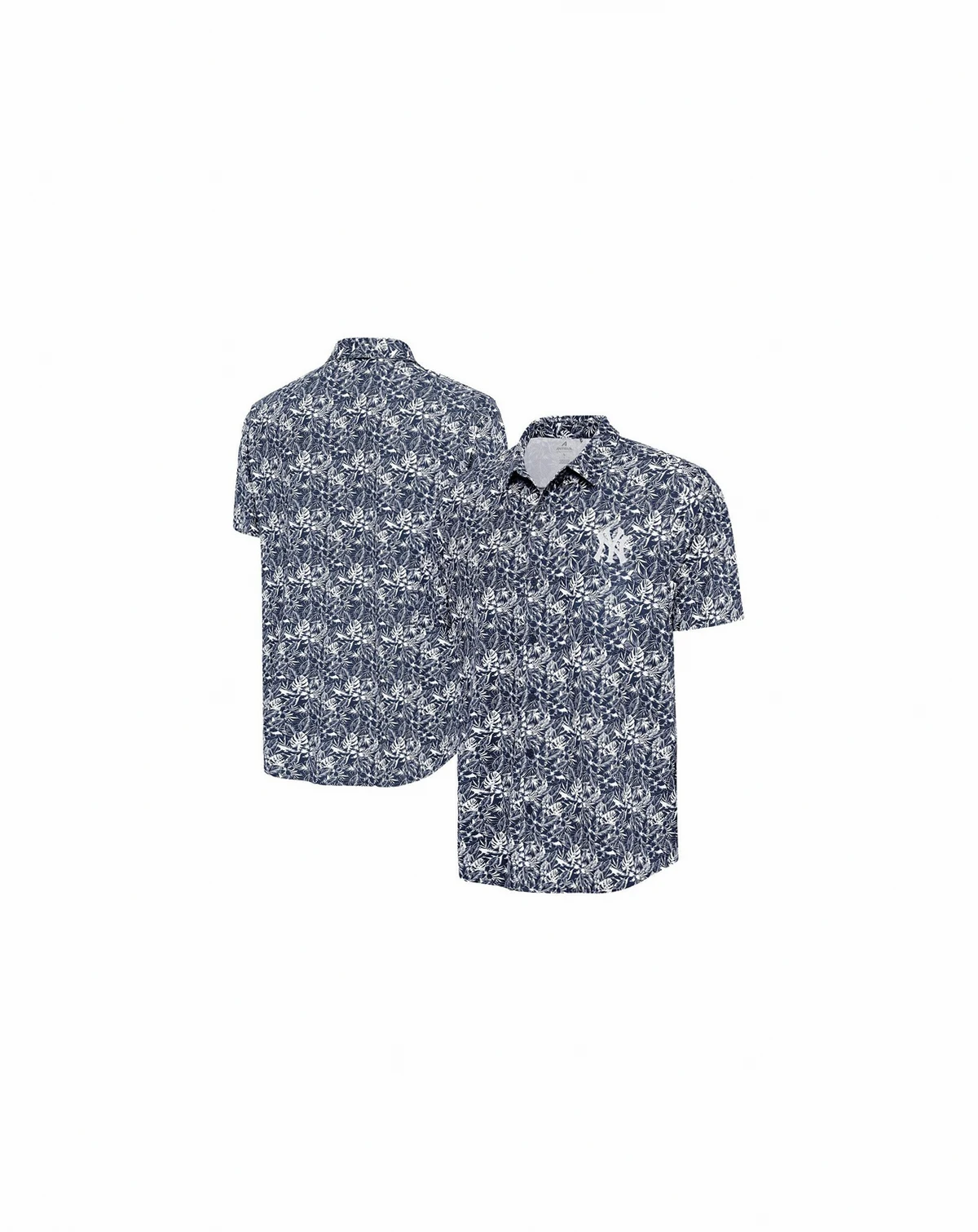 Men's Navy New York Yankees Resort Button-Up Shirt